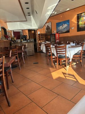 Himalayan Tandoori and Curry House by null