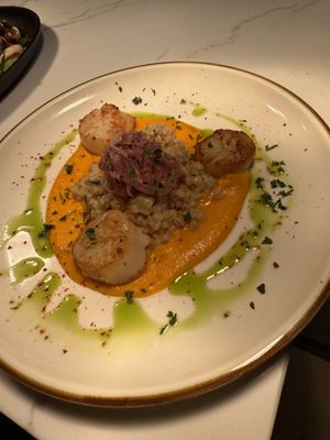 Tiffany's Bar and Bistro by null