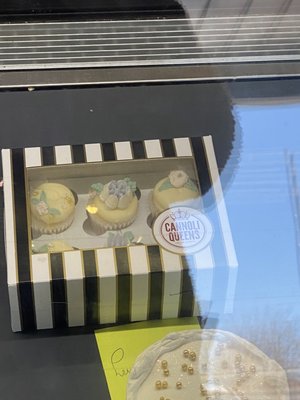 Cannoli Queens by null