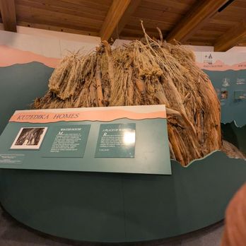 Mono Lake Visitor's Center - Native shelter - Visitor Centers Near Me Mono Lake Visitor's Center - Native shelter - Visitor Centers Near Me