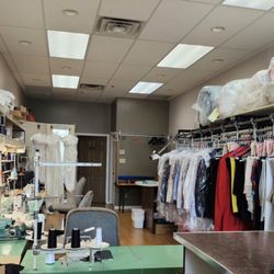 4 Season Tailoring & Dry Cleaning