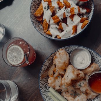 Basic Kitchen - Sweet potato fries, cauli wings, beet margarita - New American Near Me - Charleston, South Carolina Basic Kitchen - Sweet potato fries, cauli wings, beet margarita - New American Near Me - Charleston, South Carolina