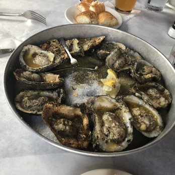 Half Shell Oyster House - Seafood Near Me - Biloxi, Mississippi