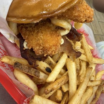 Chicken Guy! - Buffalo Mac 'N' Cheese Sandwich Combo - Salad Near Me - Ocala, Florida
