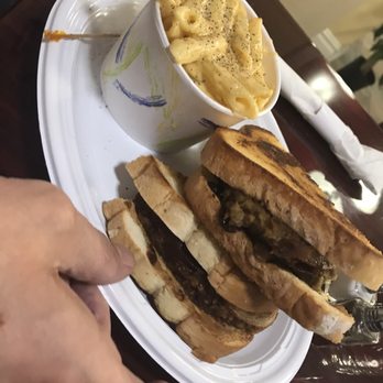 Mark's Restaurant - American Near Me - Enfield, Connecticut