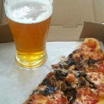 Fiazza Fresh Fired - a slice of pizza and a glass of beer - Pizza Near Me - Ottawa, Ontario