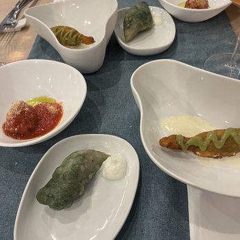 Qui Sorrento - 6 course appetizer - Restaurants Near Me - Sorrento, NA