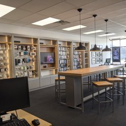 Verizon Authorized Retailer - TCC