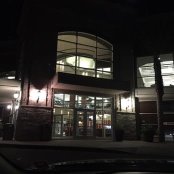 Life Time - Front row parking at 4AM on a Sunday - Gyms Near Me - Phoenix, Arizona