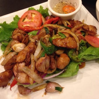 Mai's Restaurant - Vietnamese Near Me - Houston, Texas