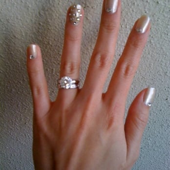 Salon Chérie - Nail Salons Near Me - Honolulu, Hawaii