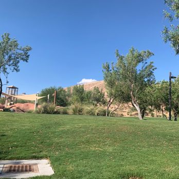 Exploration Peak Park - That hill is for hiking. - Parks Near Me - Las Vegas, Nevada