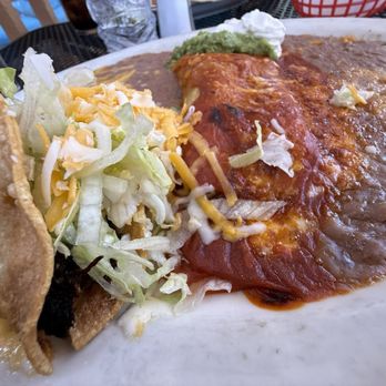 Mexico Lindo & Seafood Restaurant - Taco enchilada combo - Mexican Near Me - Wrightwood, California