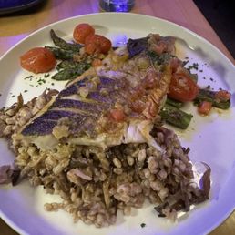 Branzino (SO GOOD) Branzino (SO GOOD)