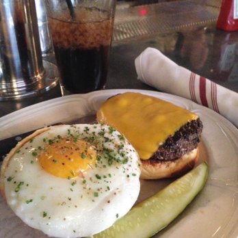 Au Cheval - Bars Near Me - Chicago, Illinois