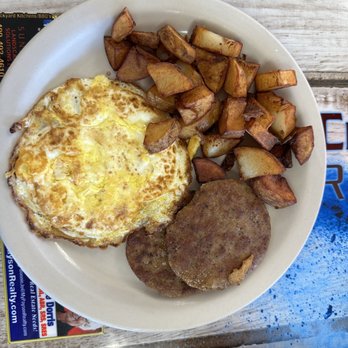 Crosswinds Restaurant - Payson Airport - Breakfast plate - American Near Me - Payson, Arizona
