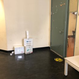 Dirty entrance