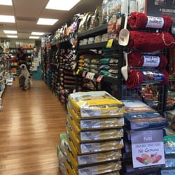 Pets Best - Massive food selection