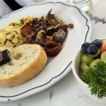 Sweet Maple - Sweet Maple Scramble - Breakfast & Brunch Near Me - Cupertino, California