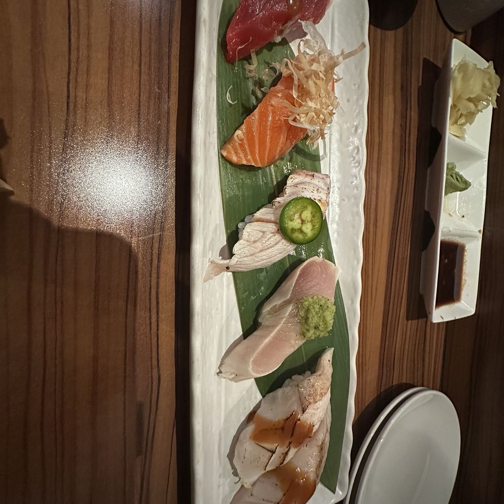 Hashigo Sushi - Chefs choice - Japanese Near Me - Huntington Beach, California Hashigo Sushi - Chefs choice - Japanese Near Me - Huntington Beach, California