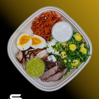 Summits - Double protein or peppercorn steak and jidori chicken breast with softboiled egg, sesame carrots, and homemade healthy ranch! - Gluten-Free Near Me - Venice, California Summits - Double protein or peppercorn steak and jidori chicken breast with softboiled egg, sesame carrots, and homemade healthy ranch! - Gluten-Free Near Me - Venice, California