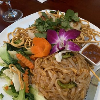 Thai Lotus - Garlic Scallop - Thai Near Me - North Brunswick, New Jersey
