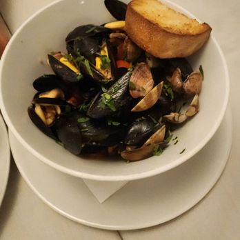 Target - Sauteed Mussels and Clams - Italian Near Me - Rome, RM