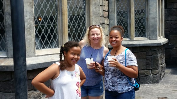 Butterbeer Cart by null