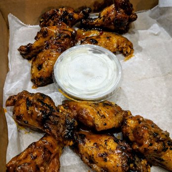 Bisonte Pizza - Sweet chili and Carolina gold wings - Pizza Near Me - Charlotte, North Carolina Bisonte Pizza - Sweet chili and Carolina gold wings - Pizza Near Me - Charlotte, North Carolina