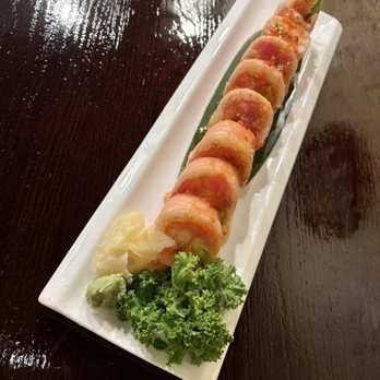 PaPa Sushi - Rose lady maki - Japanese Near Me - Somerville, Massachusetts