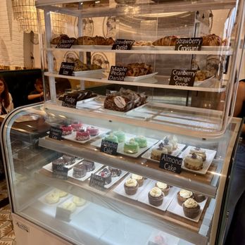 The White Sheep - Sweet Display Case - Breakfast & Brunch Near Me - Naperville, Illinois