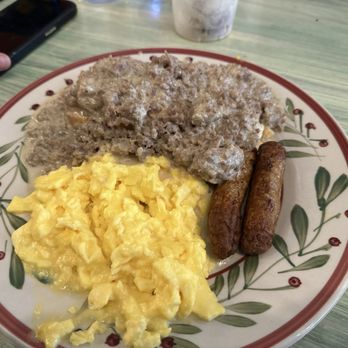Baked Bistro - Biscuits-n-Gravy - New American Near Me - Hampton, Virginia Baked Bistro - Biscuits-n-Gravy - New American Near Me - Hampton, Virginia