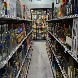 Chuck’s Wine & Spirits
