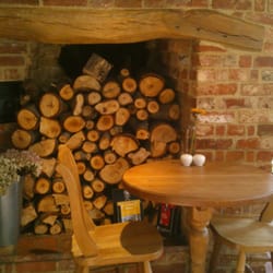 Crown Inn - Lovely interior, perfect for date night or even a family dinner.