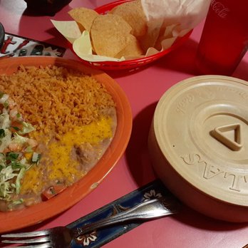 Puerto Vallarta - Beans, rice, all the extras for the fajitas, flour tortillas - Mexican Near Me - Coos Bay, Oregon Puerto Vallarta - Beans, rice, all the extras for the fajitas, flour tortillas - Mexican Near Me - Coos Bay, Oregon