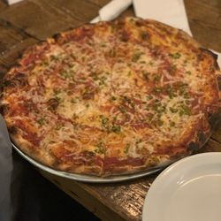 Cushnoc Brewing - Vegan pizza