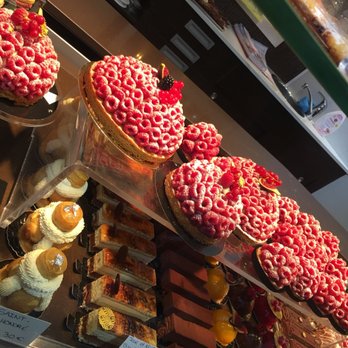 Les Gourmandises d'Eiffel - Bakeries Near Me - Paris, 75 Les Gourmandises d'Eiffel - Bakeries Near Me - Paris, 75