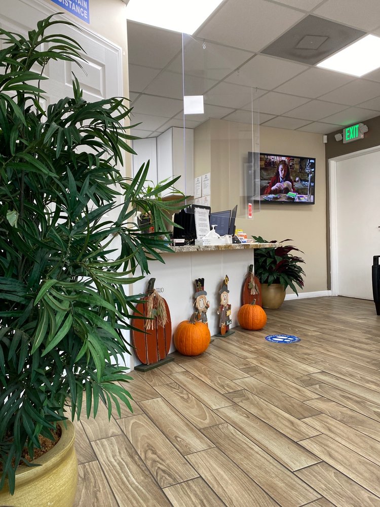 POMONA URGENT CARE 25 Photos & 66 Reviews 1749 N Garey Ave, Pomona