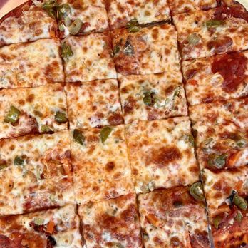 Pat's Pizza and Ristorante - Vegetarian Thin Crust Pizza - Pizza Near Me - Chicago, Illinois Pat's Pizza and Ristorante - Vegetarian Thin Crust Pizza - Pizza Near Me - Chicago, Illinois
