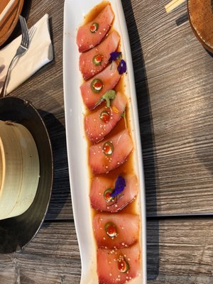 Pla-Tu Sushi Thai Tapas by null