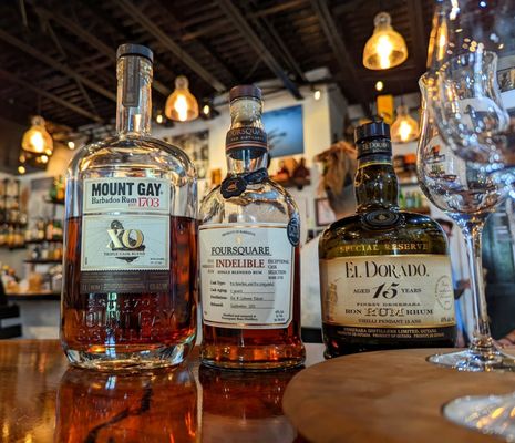 Bajo el Sol Gallery, Art Bar Cafe & Rum Shop by null