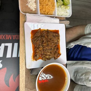 Sabor Chilango - Birria plate - Mexican Near Me - Anaheim, California