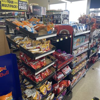 Dollar General - a grocery store with a variety of snacks - Grocery Near Me - Seymour, Indiana