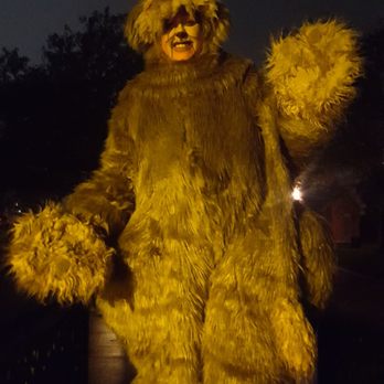 Hallowe'en Nights - ...The "JoiWardly Lion" Rrrrr --- Putt'em Up, Putt'em Up!! LOL #Oz - Festivals Near Me - Dearborn, Michigan