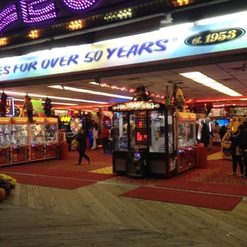 Lucky Leo's - Amusement Parks Near Me - Seaside Heights, New Jersey Lucky Leo's - Amusement Parks Near Me - Seaside Heights, New Jersey