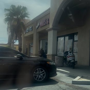 Little Caesar's Pizza - Employee riding e-bike on little ceasers company time - Pizza Near Me - Desert Hot Springs, California Little Caesar's Pizza - Employee riding e-bike on little ceasers company time - Pizza Near Me - Desert Hot Springs, California