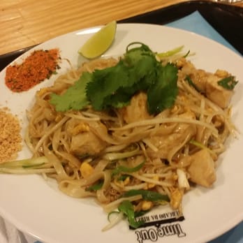 Time Out Market - Pad Thai from Asian Lab - Public Markets Near Me - Lisbon, 11 Time Out Market - Pad Thai from Asian Lab - Public Markets Near Me - Lisbon, 11