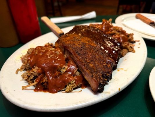 The Bar-B-Q Shop by null