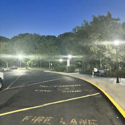 Holiday Inn Express Stony Brook-Long Island - Ominous