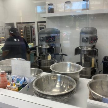 Crumbl - Southlake - Baking station - Bakeries Near Me - Southlake, Texas Crumbl - Southlake - Baking station - Bakeries Near Me - Southlake, Texas